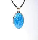 Neonblauw Apatiet grotehanger / cabochon / nieuw- 11.7 g -