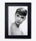 Audrey Hepburn - 1929 - Fine Art Photography - Luxury Wooden, Nieuw