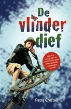 De vlinderdief 9789085434825 Petra Crofton, Boeken, Verzenden, Gelezen, Petra Crofton