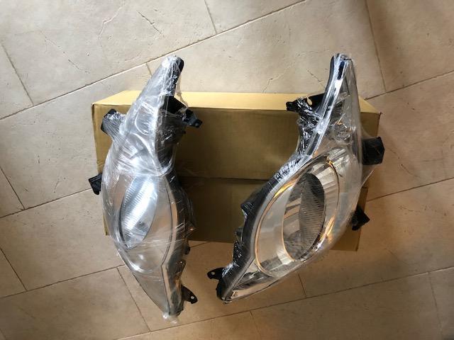 set nieuwe koplampen Peugeot 107 2005 - 2014 nieuw !!!!, Auto-onderdelen, Verlichting, Nieuw, Peugeot, Ophalen of Verzenden