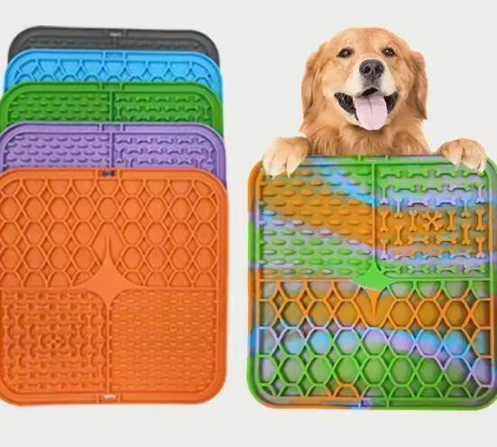 Honden Lick Mat – Silicone Slow Feeder enamp; Bad Distractie, Dieren en Toebehoren, Hondenvoerbakken en Drinkbakken, Nieuw, Verzenden