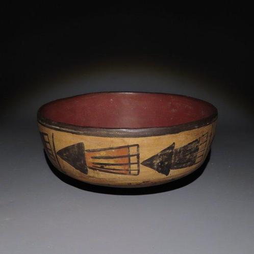 Nazca, Peru Terracotta Kom. 100-700 n.Chr. 13,2 cm diameter., Verzamelen, Mineralen en Fossielen