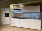 Nolte showroom keuken, hoogglans wit greeploos incl. apparat, Huis en Inrichting, Keuken | Complete keukens, Wit, Nieuw, Enkelwandige keuken