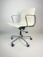 ICF - Charles Eames, Ray Eames - Stoel - EA117 - Staal