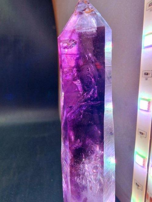 amethist Een perfecte dubbelzijdige waterpas met bewegende, Verzamelen, Mineralen en Fossielen