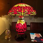 Tiffany stijl tafellamp Studio RED DRAGONFLY lamp met drie, Antiek en Kunst, Kunst | Designobjecten