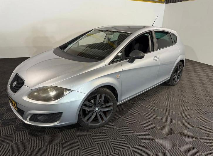 Seat Leon 1.2 TSI Good Stuff, Auto's, Seat, Te koop, Handgeschakeld, Hatchback, Zilver of Grijs, A, Leon, Benzine, ABS, Cruise Control