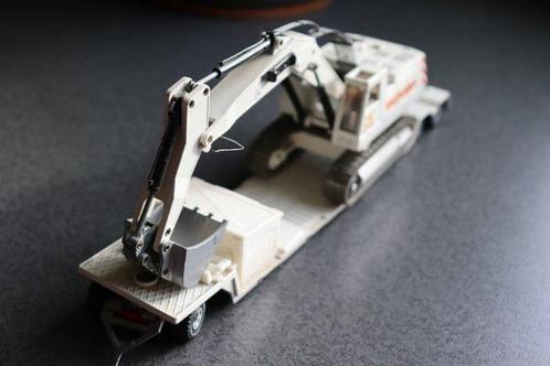 Siku 1:24 - Model vrachtwagen (3), Hobby en Vrije tijd, Modelauto's | 1:5 tot 1:12