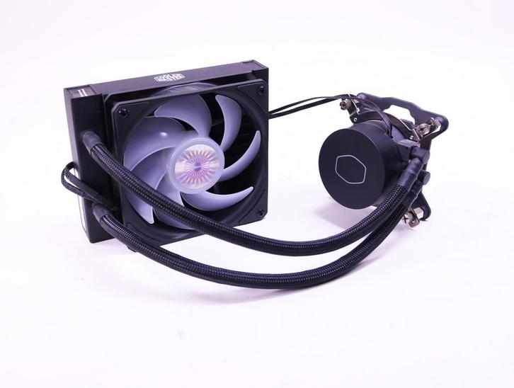 [RETOURDEAL] Cooler Master MasterLiquid ML120L V2 RGB - C..., Computers en Software, Computerkoelers, Ophalen of Verzenden
