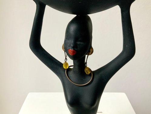 Cortendorf - sculptuur, Afrikanerin - 22.5 cm - Keramiek -, Antiek en Kunst, Kunst | Designobjecten