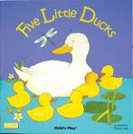 Five Little Ducks (Classic Books with Holes), Zo goed als nieuw, Verzenden