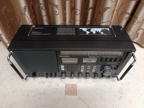 Grundig - Professional 650 - Wereldradio, Audio, Tv en Foto, Radio's
