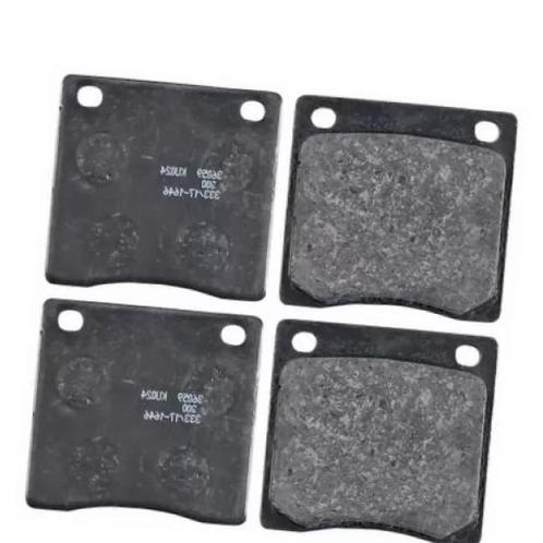 Remblokken set NISSAN 260Z 2.6 2+2 achterzijde, Auto-onderdelen, Klein materiaal, Nieuw, Verzenden