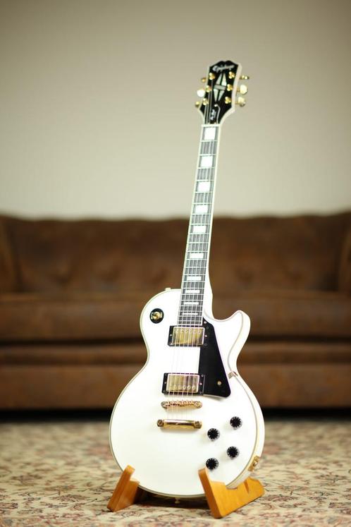 Epiphone Les Paul Custom 2021 | Alpine White, Muziek en Instrumenten, Snaarinstrumenten | Gitaren | Elektrisch