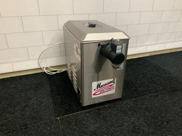 Slagroommachine Mussana 4 Liter Boy beschikbaar voor biedingen