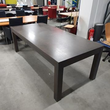 Massief houten tafel - 220x100 cm (met schades/krasjes)