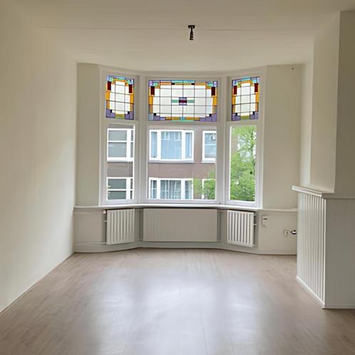 Appartement met 2 Slaapkamers aan Boerhaavelaan gevonden in, Huizen en Kamers, Huizen te huur, Direct bij eigenaar, Appartement