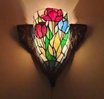 Wandlamp - Glas-in-lood - Tiffany / glas in lood, Antiek en Kunst, Kunst | Designobjecten