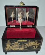 LAUREL - Muzikale juwelendoos - Japan - 1940-1950 - Carillon