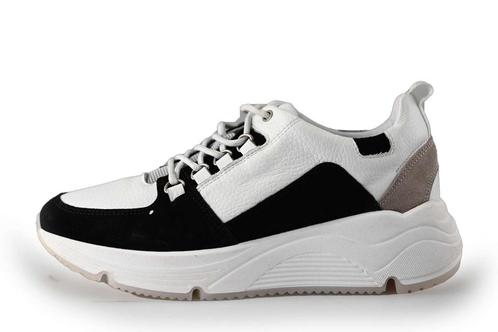 AQA Sneakers in maat 39 Wit | 10% extra korting, Kleding | Dames, Schoenen, Wit, Zo goed als nieuw, Sneakers of Gympen, Verzenden