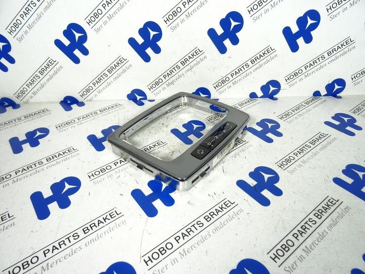 Middenconsole sierlijst A 204 267 0488 (!), Auto-onderdelen, Interieur en Bekleding, Gebruikt, 3 maanden garantie, Mercedes-Benz