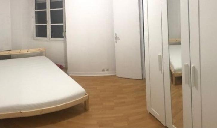 Te Huur Studio Lijmbeekstraat In Eindhoven, Huizen en Kamers, Kamers te huur, 20 tot 35 m², Eindhoven