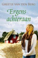 Ergens achteraan / Spiegelserie 9789059773479, Boeken, Verzenden, Gelezen, Greetje van den Berg