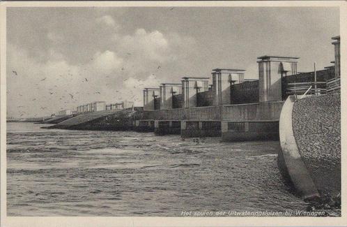WIERINGEN - Het spuien der Uitwateringsluizen bij Wieringen, Verzamelen, Ansichtkaarten | Nederland, Verzenden