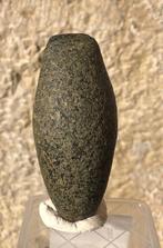 Neolithisch Mooie gepolijste bijl - 9 cm, Antiek en Kunst