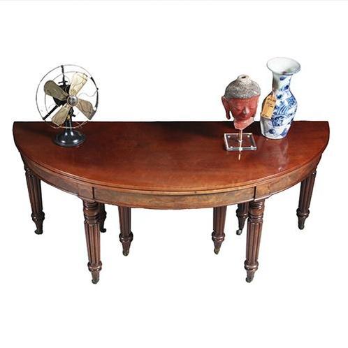 Reusachtig brede  Wandtafel uitklapbaar tot lange 8 persoons, Antiek en Kunst, Antiek | Meubels | Tafels, Ophalen of Verzenden
