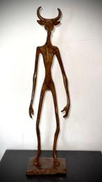 Abdoulaye Derme - sculptuur, Minotaure “Le Gardien aux, Antiek en Kunst