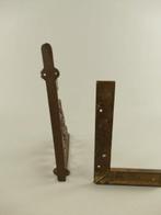 Wandplank beugel (2) - Gietijzer, Antiek en Kunst, Curiosa en Brocante