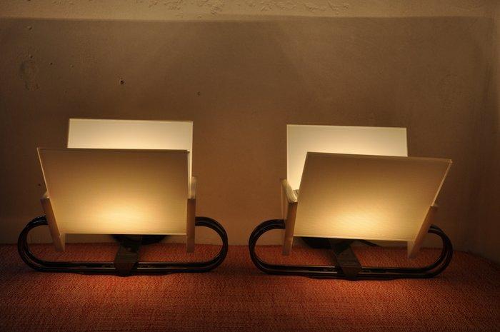 Arteluce - Design Perry King & Santiago - Wandlamp (2) -, Antiek en Kunst, Antiek | Lampen