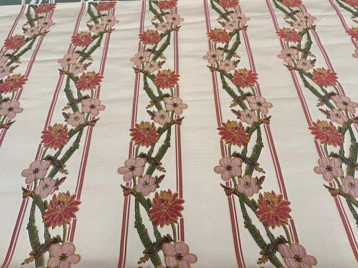 Koninklijke bloemmotieven tussen strepen: Ritmische, Antiek en Kunst, Antiek | Kleden en Textiel