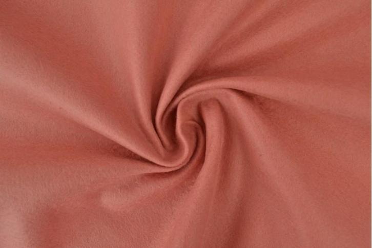 Vilt 3mm dik - Oud roze - 90cm breed - Per meter, Hobby en Vrije tijd, Stoffen en Lappen, 120 cm of meer, 200 cm of meer, Roze