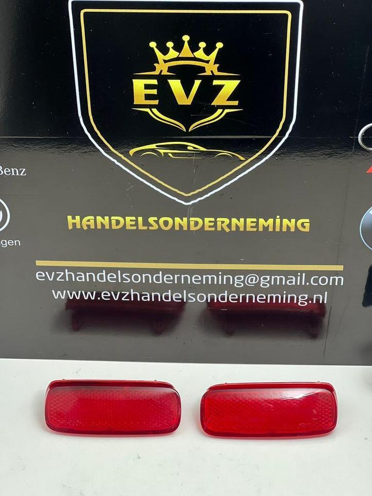 Peugeot 107 Achterbumper reflector rechts en links bj.2012, Auto-onderdelen, Verlichting, Gebruikt, Peugeot