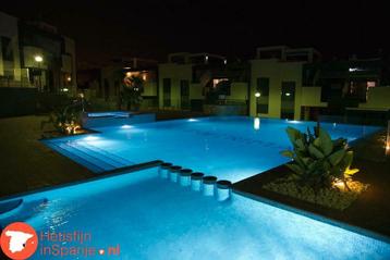 Luxe appartement (airco) in Torrevieja 1600 mtr. van de kust beschikbaar voor biedingen