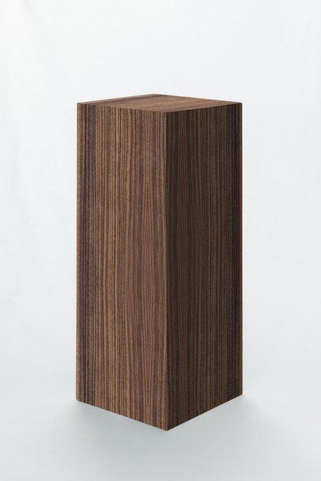 Kolom - Formaminima - 2026 - Ebony Plinth, Antiek en Kunst, Kunst | Designobjecten
