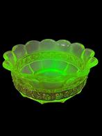 Kom - uraniumglas - Schaal, Antiek en Kunst, Antiek | Glas en Kristal