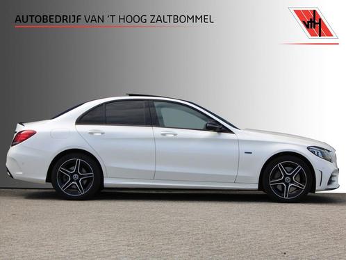 C-Klasse 300e AUT9 AMG Limited NIGHT PANORAMADAK DISTRONIC, Auto's, Mercedes-Benz, Te koop, Zwart, Automaat, Sedan, Leder en Alcantara