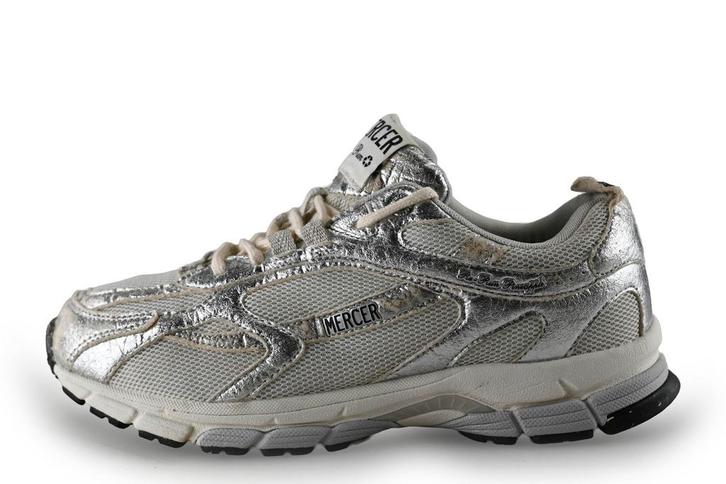 Mercer Sneakers in maat 39 Zilver | 15% korting, Kleding | Dames, Schoenen, Overige kleuren, Gedragen, Sneakers of Gympen, Verzenden