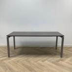 Tweedehands verstelbaar bureau / tafel 180x80 cm, grijs -, Huis en Inrichting, Bureaus, Ophalen of Verzenden, In hoogte verstelbaar