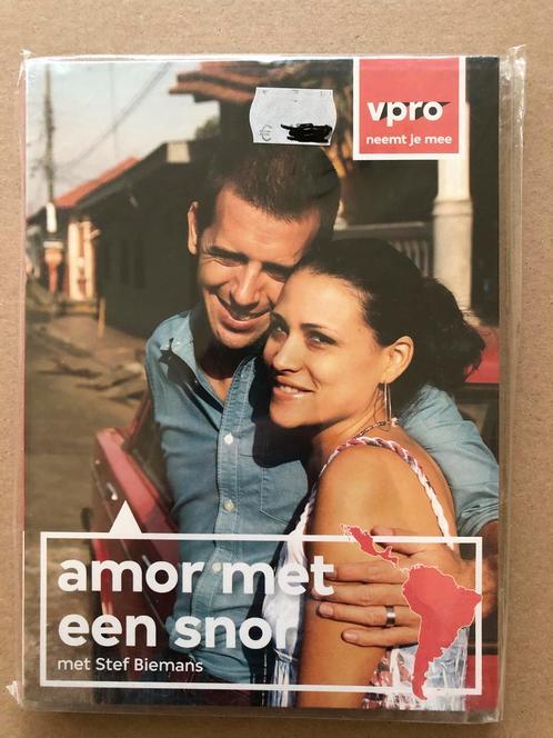 Stef Biermans - Amor met een snor - complete serie - NIEUW, Cd's en Dvd's, Dvd's | Documentaire en Educatief, Nieuw in verpakking