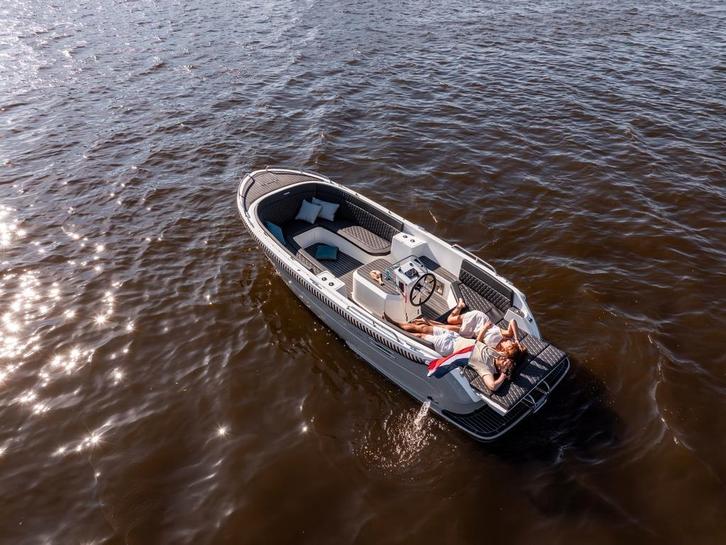 Primeur 700 LOUNGE | Vetus 42 pk | Vaarklaar | 2026, Watersport en Boten, Sloepen, Binnenboordmotor, 30 tot 50 pk, 6 meter of meer