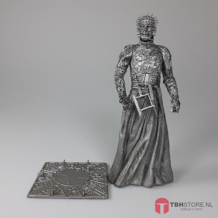 Hellraiser Pinhead Pewter Paint variant SDCC Exclusive, Verzamelen, Poppetjes en Figuurtjes, Zo goed als nieuw, Verzenden