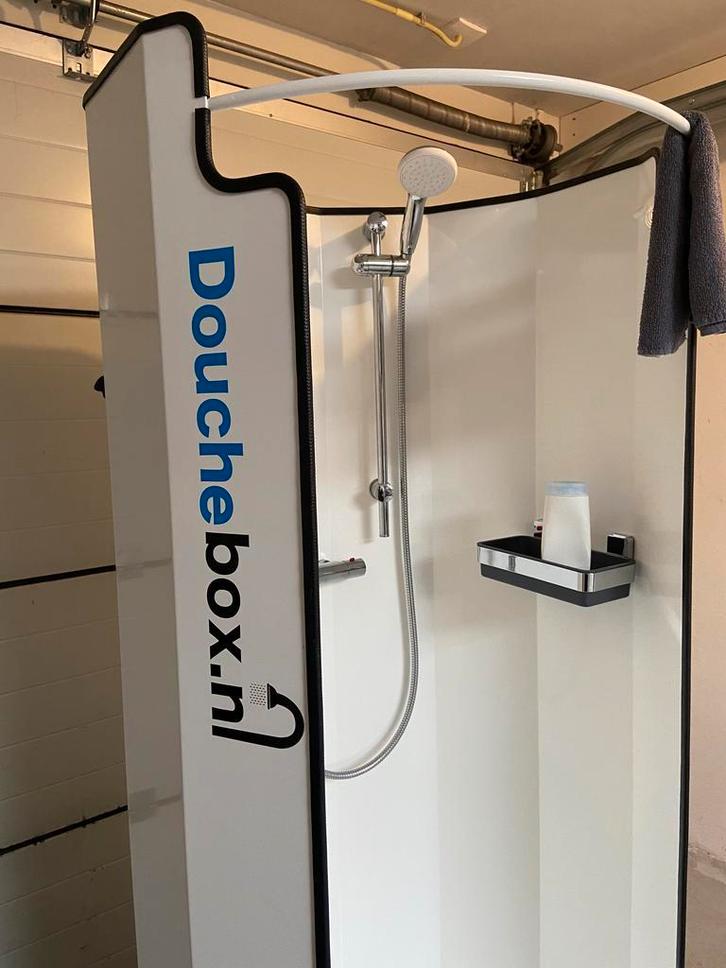 Tijdelijke douche of nooddouche huren (Oost en Midden NL), Doe-het-zelf en Verbouw, Sanitair, Douche, Nieuw, Rvs, Verzenden