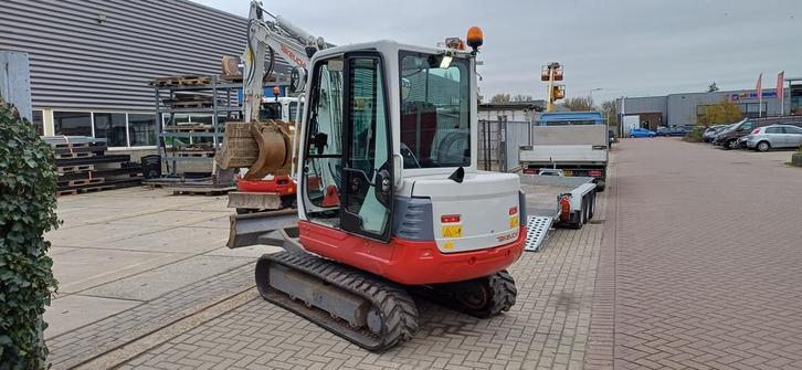 Takeuchi TB235 extra Sloopsorteer 3600 uur Overdruk, Zakelijke goederen, Machines en Bouw | Kranen en Graafmachines, Graafmachine
