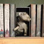 Badger Emerging -- book nook, Verzamelen, Beelden en Beeldjes, Verzenden, Nieuw