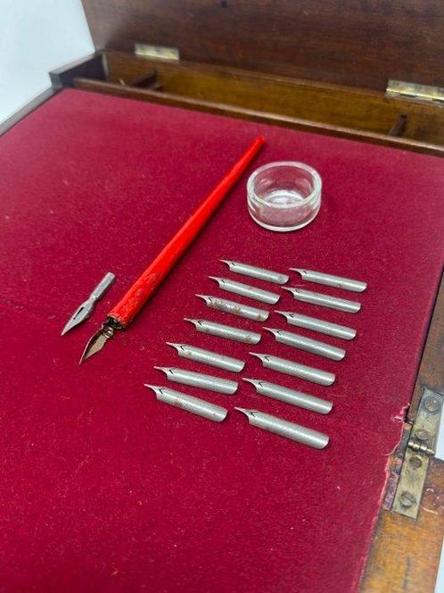 Schrijftafel - Mahonie, Antiek en Kunst, Antiek | Overige Antiek