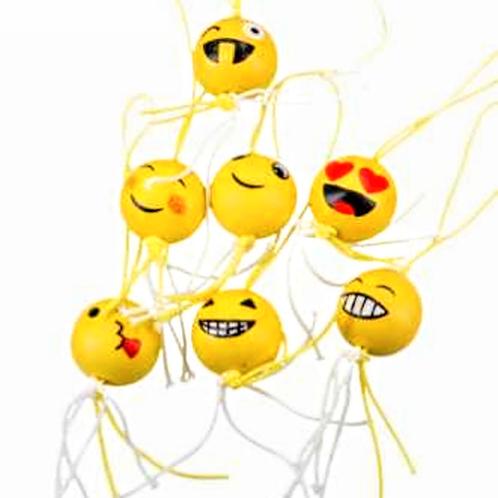 10 Gelukspoppetjes Emoji aan koord, Hobby en Vrije tijd, Knutselen, Materiaal, Nieuw, Verzenden